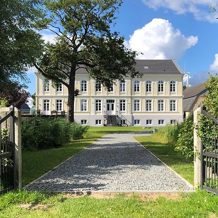 Ferienwohnungen Herrenhaus Gut Oestergaard Steinberg  Exterior foto
